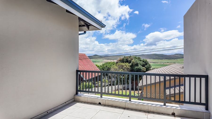 3 Bedroom Property for Sale in Fraaiuitsig Western Cape